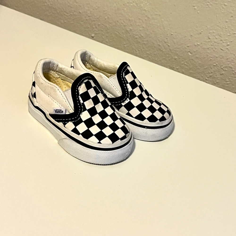 Vans slip one